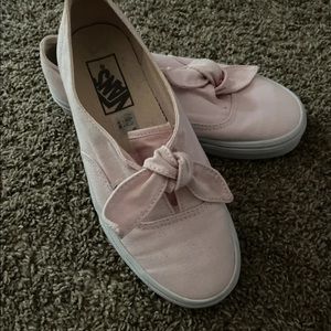 VANS Slip On - Off the Wall- Pink Bow- Womans 6